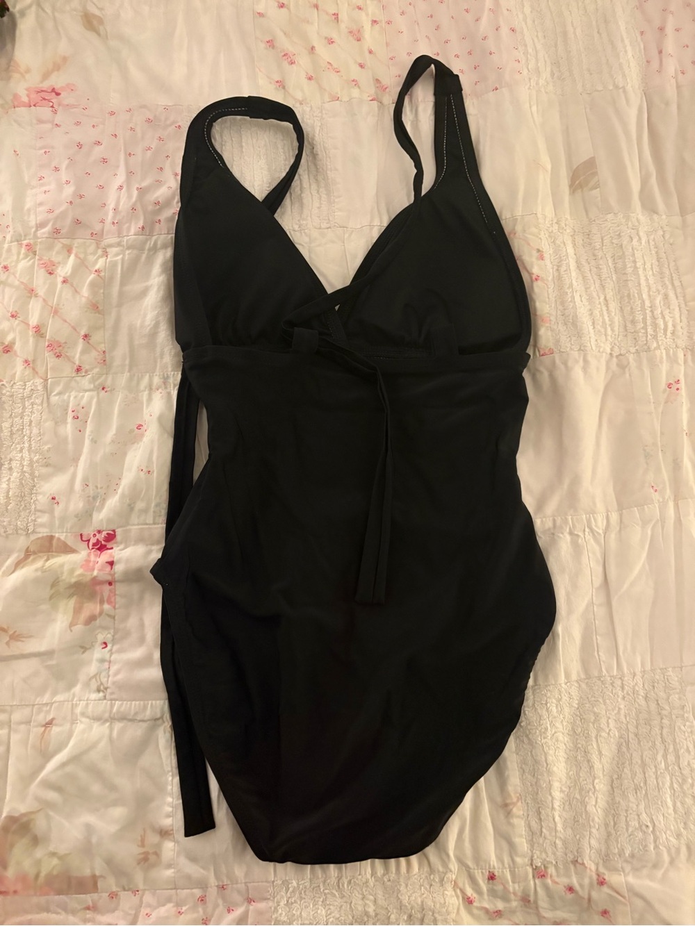 One piece v neck swimsuit black